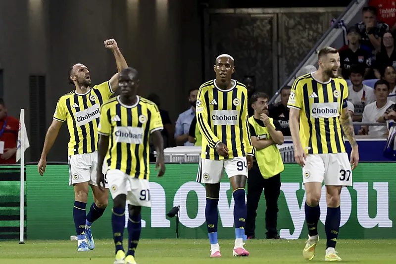 Şampiyonlar Ligi'nde kura çekimi ne vakit? Fenerbahçe ve Galatasaray'ın rakipleri belirli oluyor 2 sampiyonlar liginde kura cekimi ne vakit fenerbahce ve galatasarayin rakipleri belirli oluyor 0 GYKOcBgG