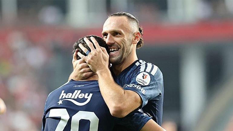 Samsun'da tekrar sahnede! Fenerbahçe'nin yıldızı Vedat Muriqi durdurulamıyor 3 samsunda tekrar sahnede fenerbahcenin yildizi vedat muriqi durdurulamiyor 1 AzlqHzQE