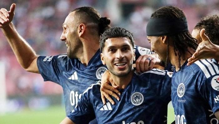 Samsunspor - Fenerbahçe maçı sonrası dikkat çeken yorum: 'Greenwood'un rolü' | 'Sağ tarafı çökerttiler' 7 samsunspor fenerbahce maci sonrasi dikkat ceken yorum greenwoodun rolu sag tarafi cokerttiler cADTeCXm