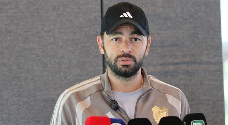 Selçuk İnan: "Çok zevkli ve mücadeleci bir maç olacak" 1 selcuk inan cok zevkli ve mucadeleci bir mac olacak CcRhcIda