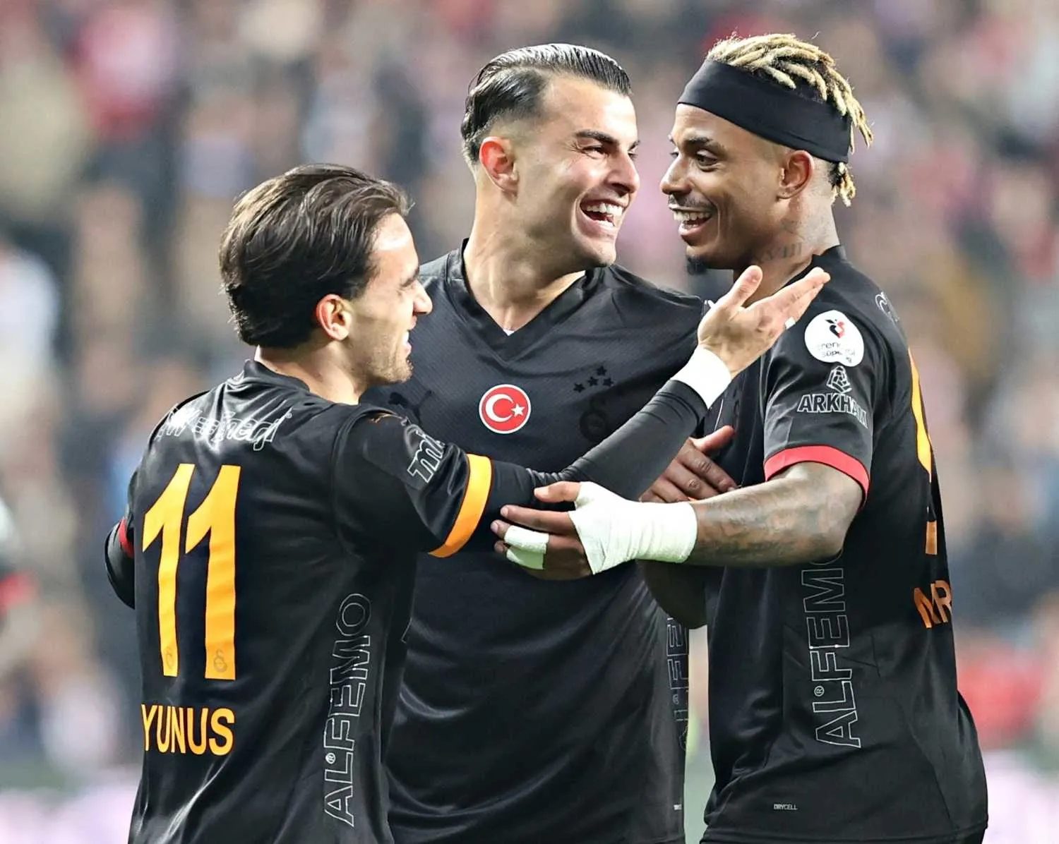 Selçuk İnan'dan Okan Buruk'a transfer telefonu! Galatasaraylı yıldızı şahsen istedi 10 selcuk inandan okan buruka transfer telefonu galatasarayli yildizi sahsen istedi 8 F3LEpF33
