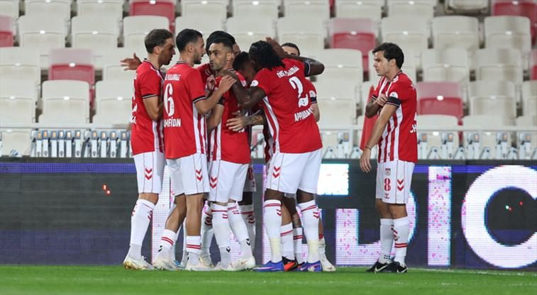 Sivasspor'un ligdeki galibiyet hasreti 6 maça çıktı 1 sivassporun ligdeki galibiyet hasreti 6 maca cikti vsl5EBnc