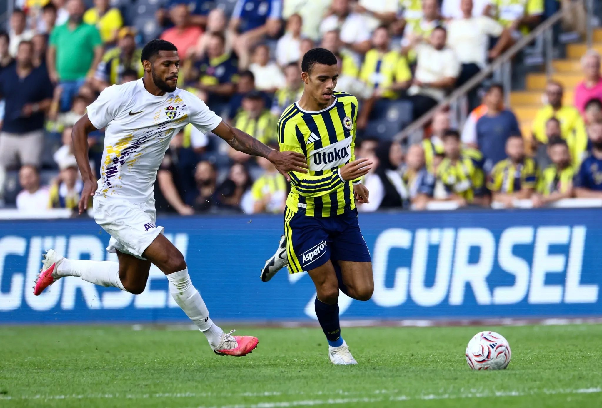 spor muellifleri fenerbahce eyupspor macini yorumladi kadikoyde beyaz sayfa acildi 6 K7aMSyH8