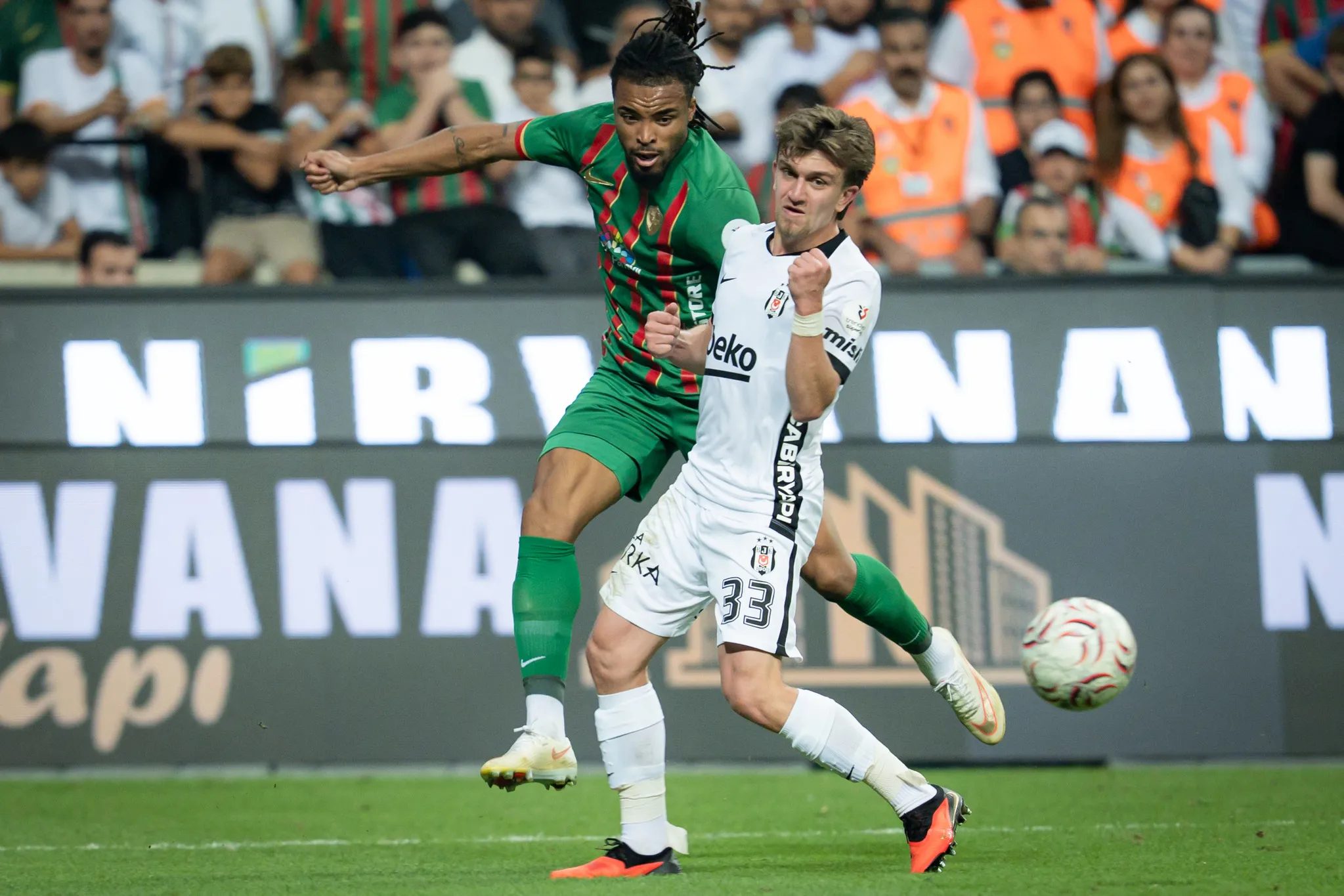 spor muelliflerinden amedspor besiktas maci degerlendirmesi vlahovici ac susuz biraktilar 8 ZvzAUAiG
