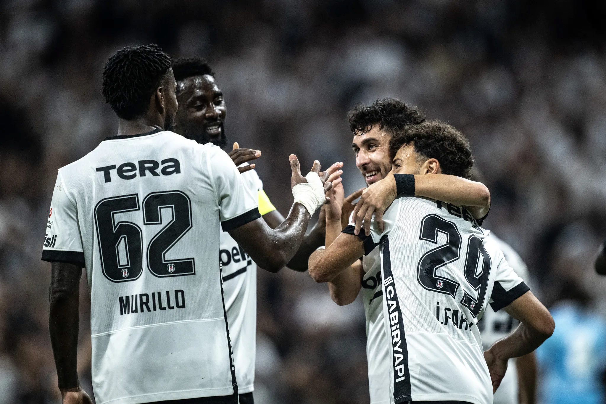 spor muharrirleri besiktas erzurumspor fk maci hakemine elestiri 5 QlOLSP5y
