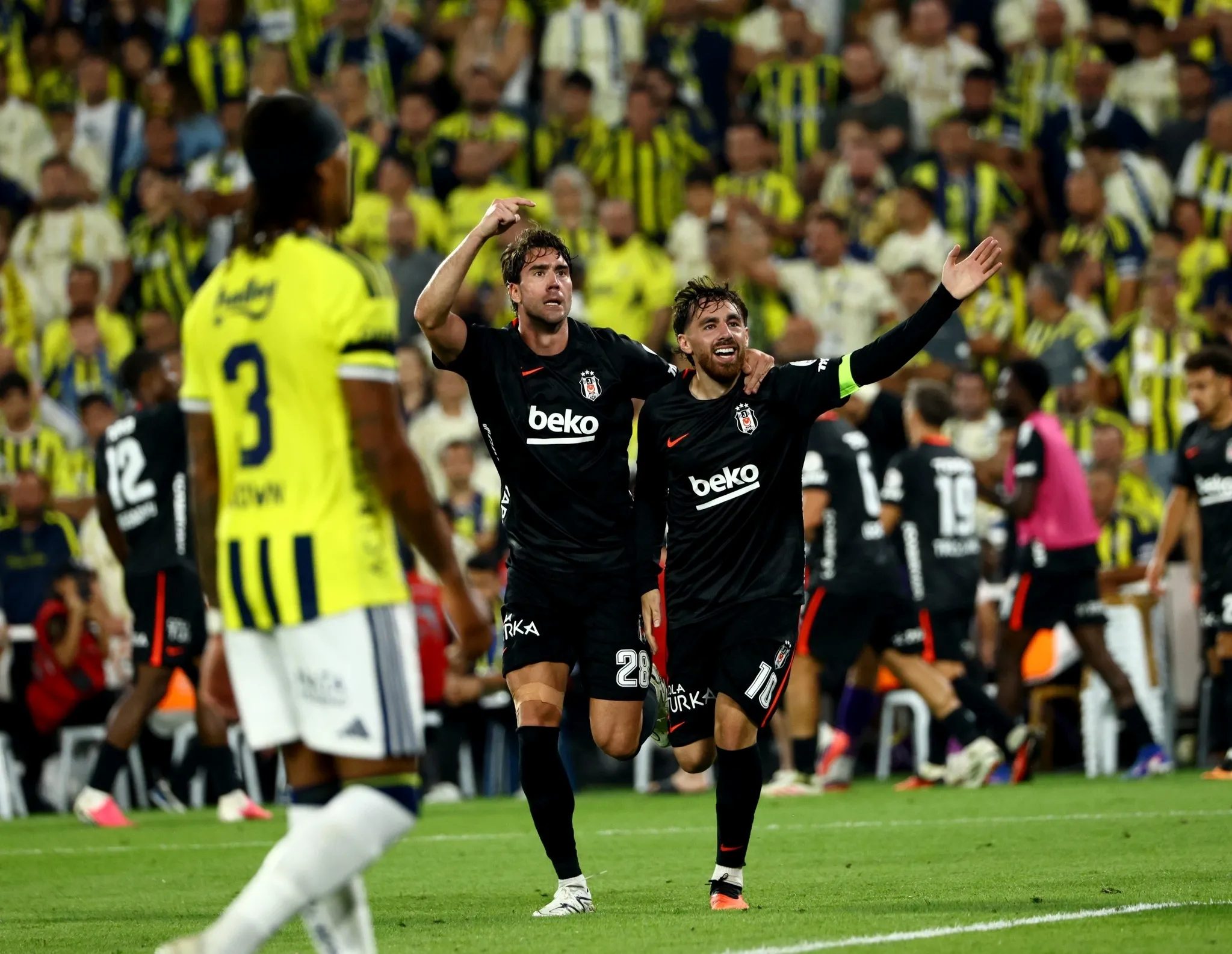 Spor muharrirleri Fenerbahçe-Beşiktaş maçını kıymetlendirdi 5 spor muharrirleri fenerbahce besiktas macini kiymetlendirdi 3 1g2nyEFw