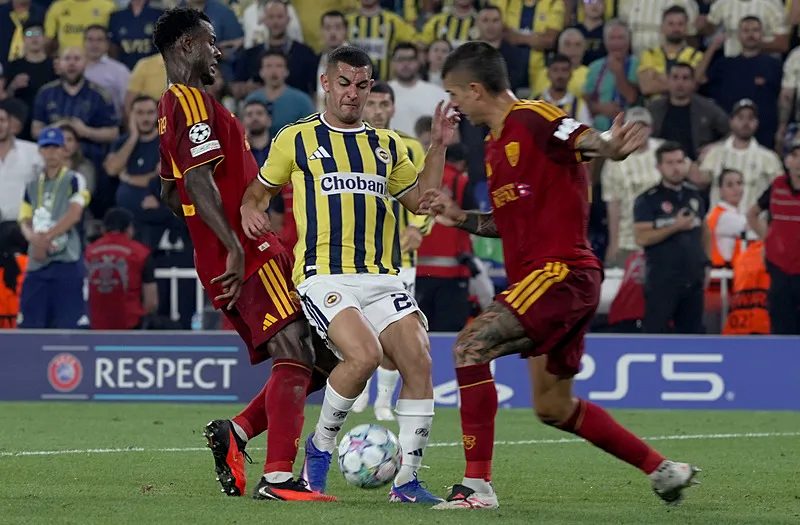 spor muharrirleri fenerbahce roma macini degerlendirdi fenerbahce savunma yapmaz rakibe yaptirir 3