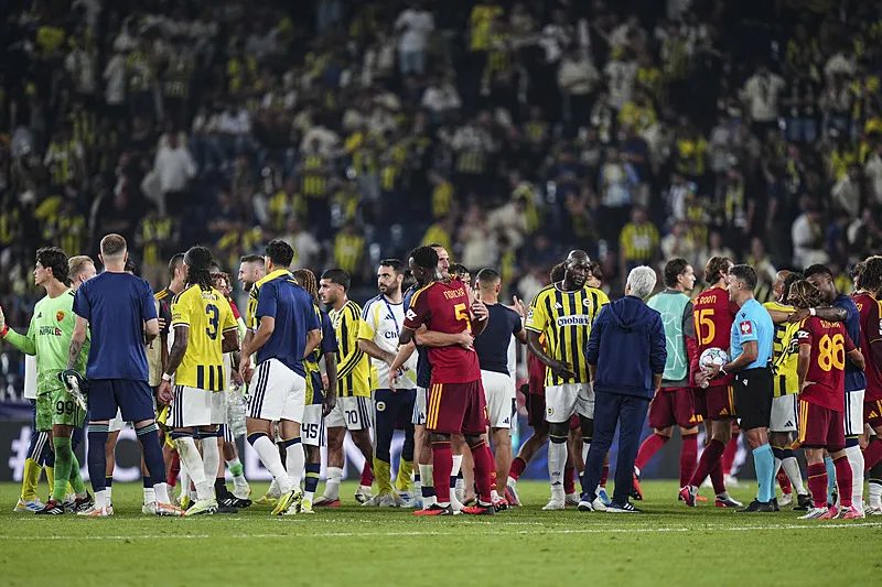 spor muharrirleri fenerbahce roma macini degerlendirdi fenerbahce savunma yapmaz rakibe yaptirir 5 rMPUjbhq