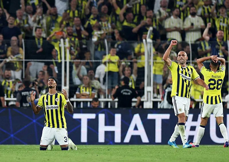 spor muharrirleri fenerbahce roma macini degerlendirdi fenerbahce savunma yapmaz rakibe yaptirir 8 UHIVPheO