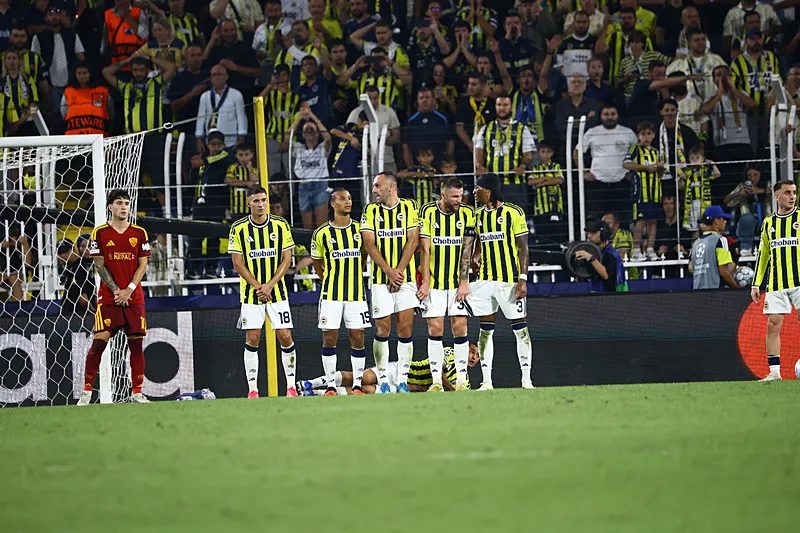 spor muharrirleri fenerbahce roma macini degerlendirdi fenerbahce savunma yapmaz rakibe yaptirir 9 fhuuzejr