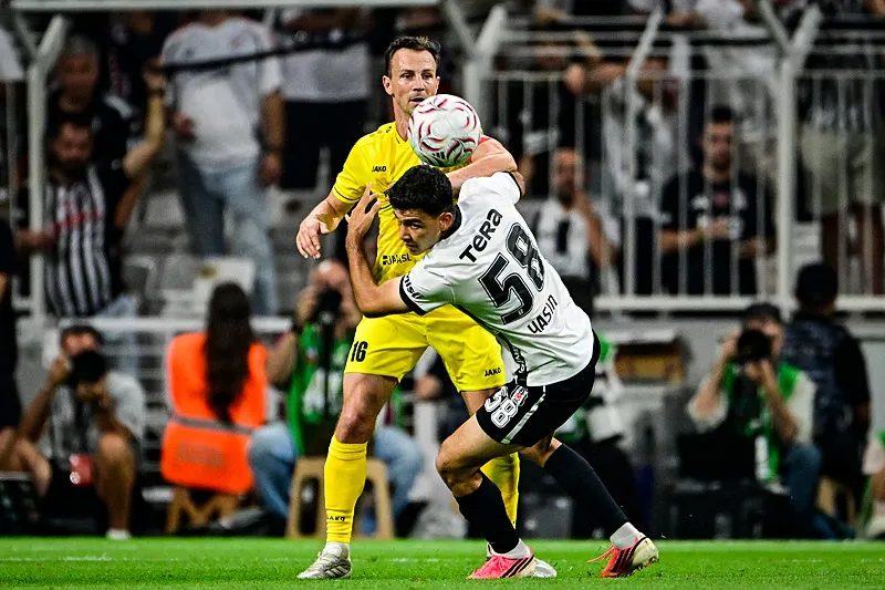 Spor muharrirleri flaş Beşiktaş-Hradec Kralove maçı yorumları! 3 spor muharrirleri flas besiktas hradec kralove maci yorumlari 1