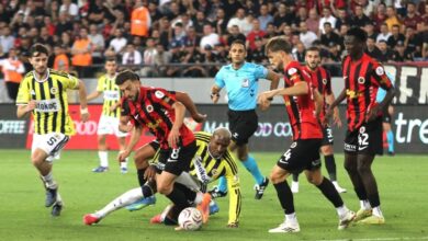 Spor muharrirleri Gençlerbirliği-Fenerbahçe maçını kıymetlendirdi 11 spor muharrirleri genclerbirligi fenerbahce macini kiymetlendirdi ccfzhy4y