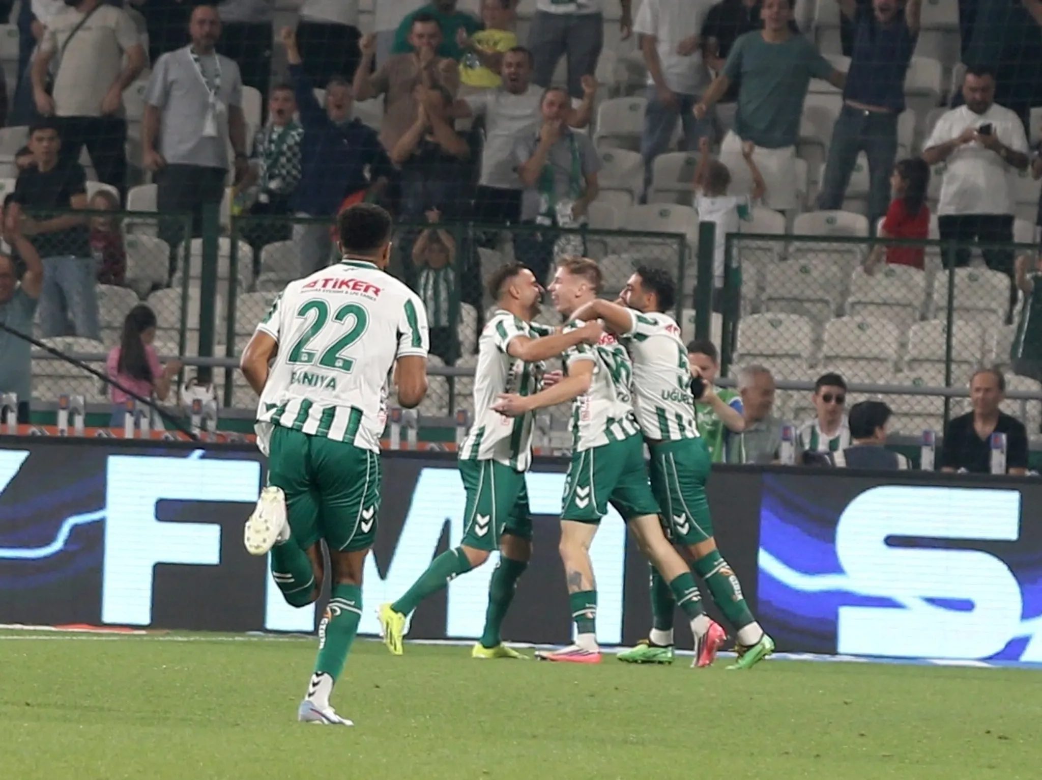 spor muharrirleri tumosan konyaspor trabzonspor macini yorumladi savasmazsan kazanamazsin 1 zKcVE6GR