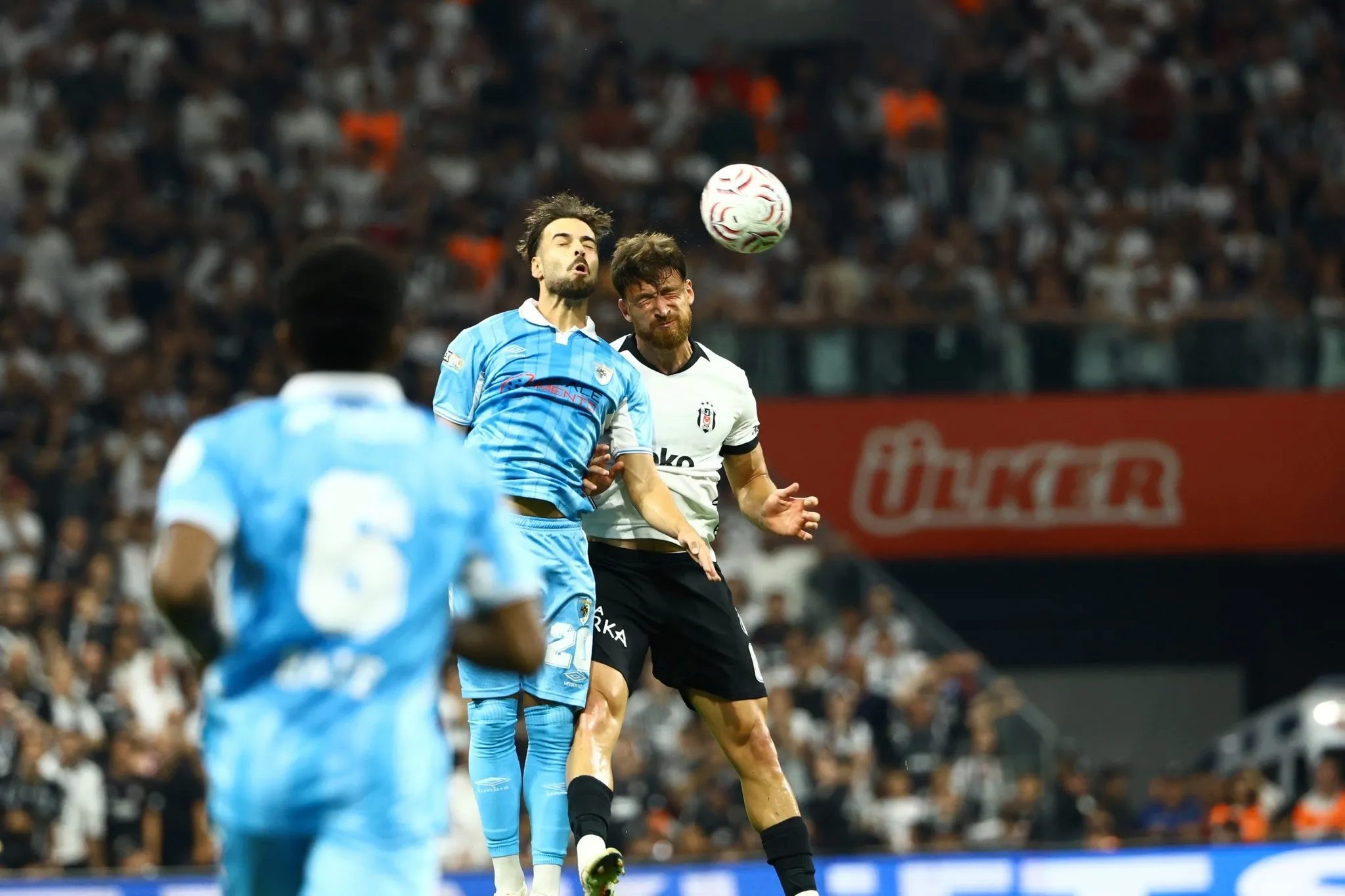 spor muharrirlerinden besiktas erzurumspor fk maci hakemine elestiri 9