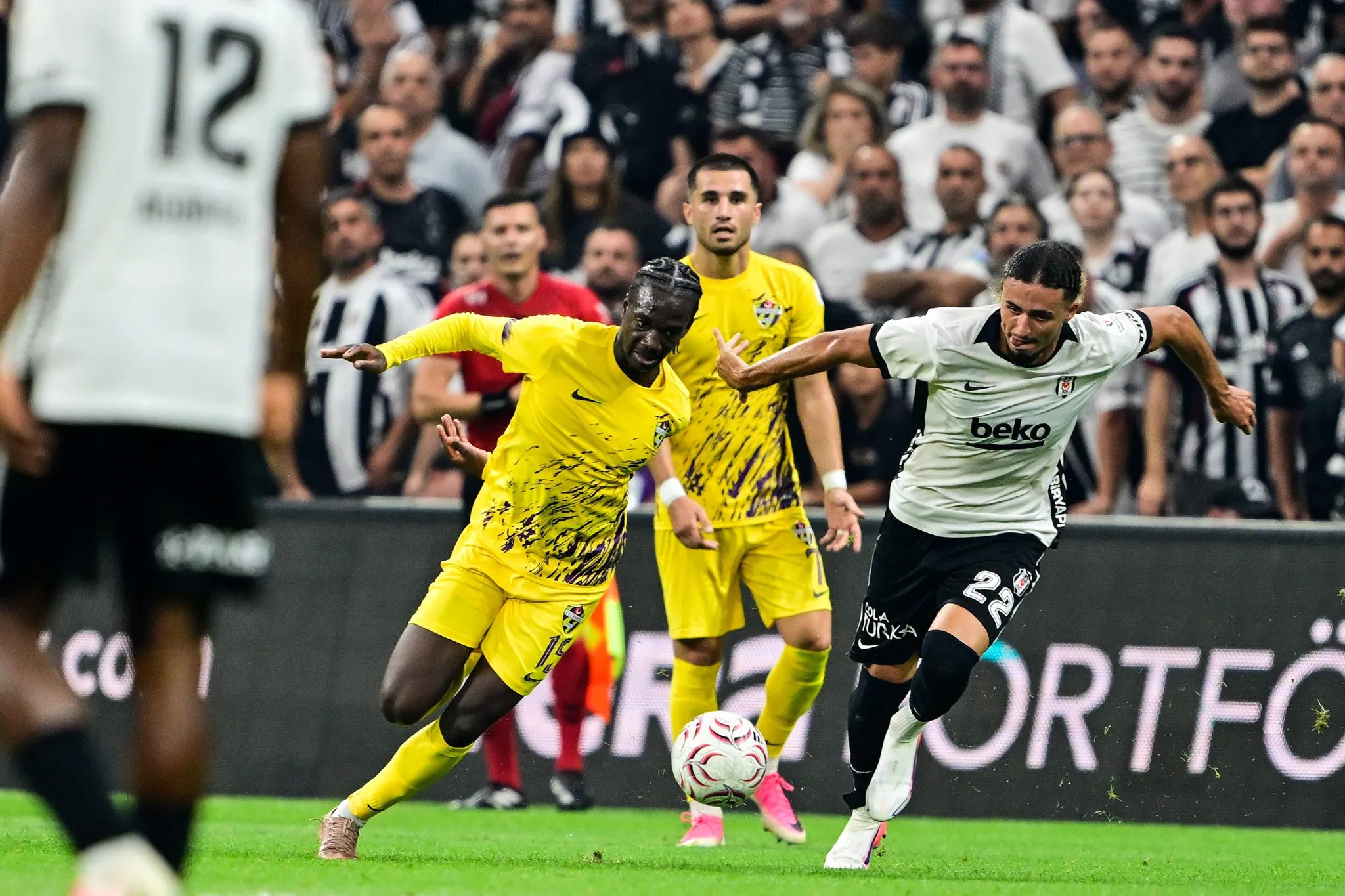 spor muharrirlerinden besiktas eyupspor maci degerlendirmesi 12 NH275f9F