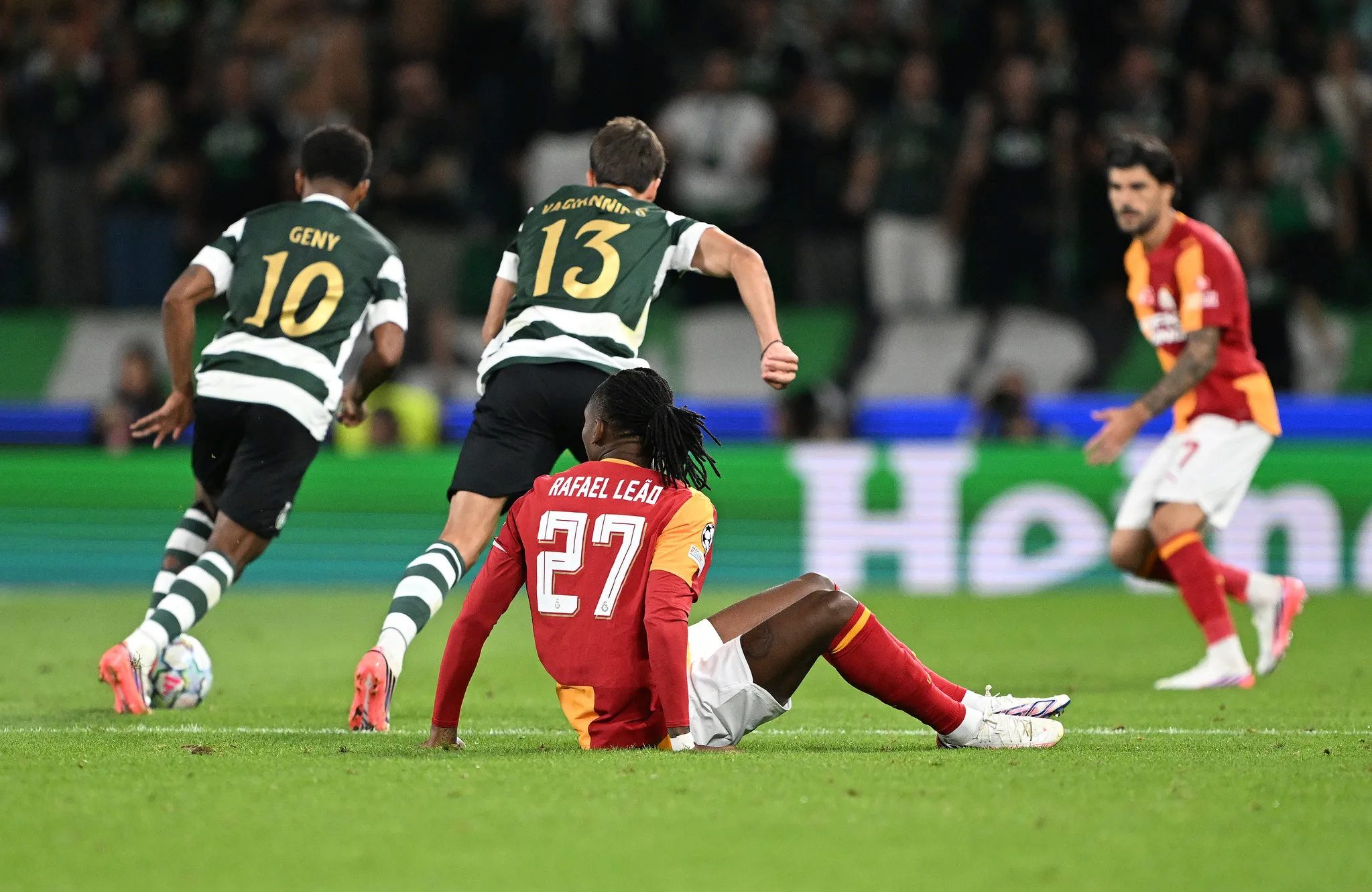 sporting baskani varandastan galatasaraya olay gonderme biri onlara haber versin 1 gRLd3BNQ