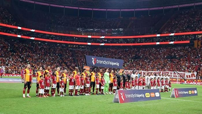 'Sporting'e ihtar: Rui Borges şimdiden not almaya başlayabilir' Galatasaray'ın Göztepe galibiyeti Portekiz basınında 2 sportinge ihtar rui borges simdiden not almaya baslayabilir galatasarayin goztepe galibiyeti portekiz basininda 0 kgIc462U