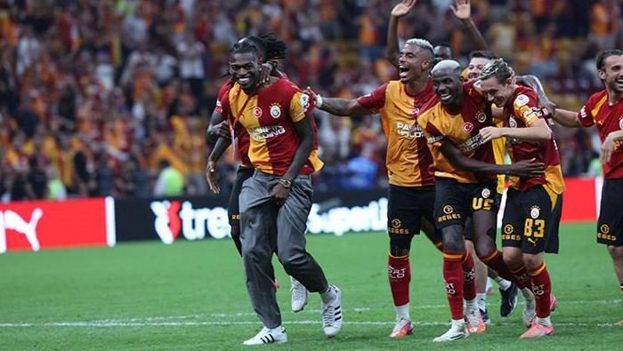 'Sporting'e ihtar: Rui Borges şimdiden not almaya başlayabilir' Galatasaray'ın Göztepe galibiyeti Portekiz basınında 4 sportinge ihtar rui borges simdiden not almaya baslayabilir galatasarayin goztepe galibiyeti portekiz basininda 2 WCKT2erA