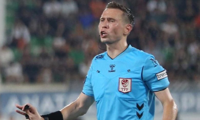 Süper Lig'de 3. haftanın hakemleri açıklandı! Alanyaspor-Beşiktaş maçının hakemi Adnan Deniz Kayatepe'ye şok! 1 super ligde 3 haftanin hakemleri aciklandi alanyaspor besiktas macinin hakemi adnan deniz kayatepeye sok AnxYdbJm