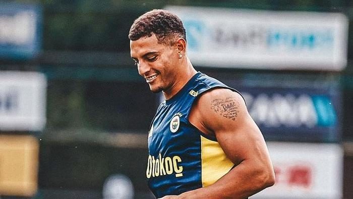 tedesconun akli fenerbahceli yildizda italyaya goturuyor 3 kqugcyHV