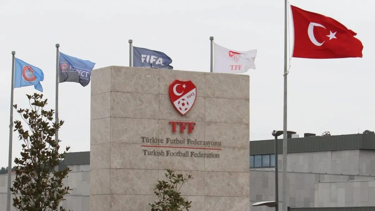 TFF açıkladı:İşte dört büyüklerin takım listeleri! 7 tff acikladiiste dort buyuklerin takim listeleri NiPecfQS