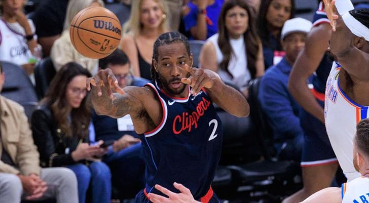 Toronto Raptors, Kawhi Leonard ile sözleşme uzattı 1 toronto raptors kawhi leonard ile sozlesme uzatti DpsJFIdf