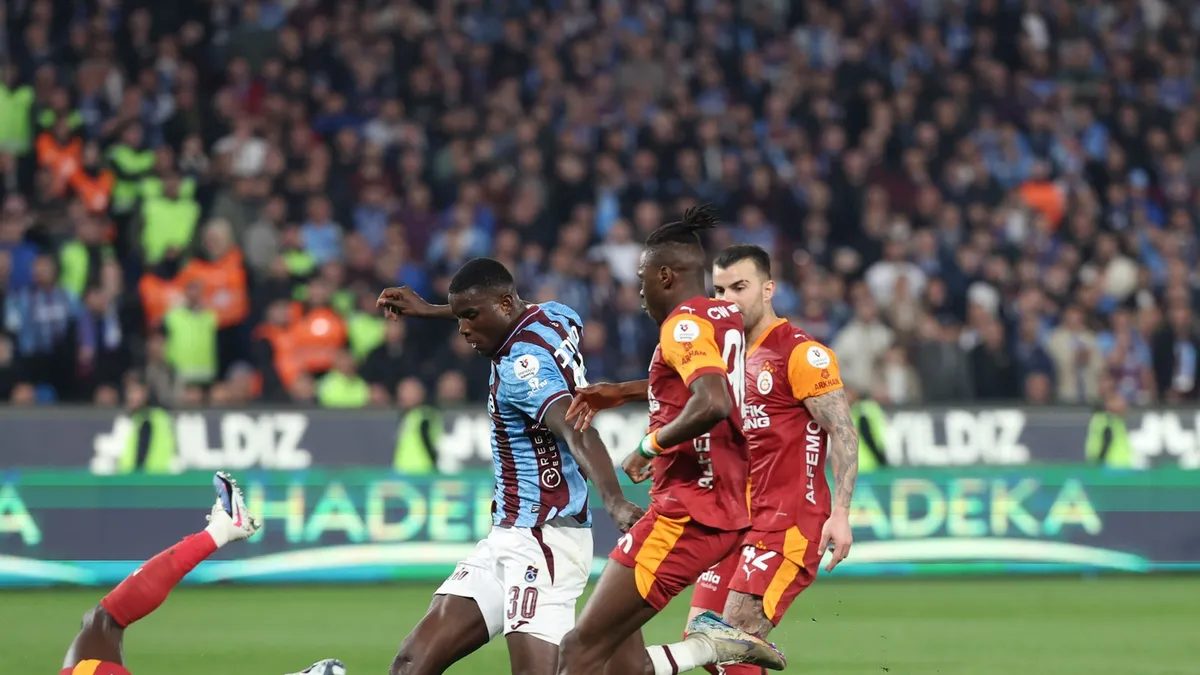 Trabzonspor-Galatasaray maçı öncesi flaş tahlil: Maçın bahtını ferdî yetenekler çizecek! 9 trabzonspor galatasaray maci oncesi flas tahlil macin bahtini ferd yetenekler cizecek zk5HnMW2