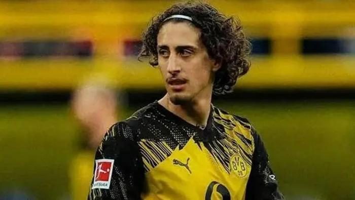 Trabzonspor peşindeydi! Galatasaray devreye girdi, transfer yarışı başladı 5 trabzonspor pesindeydi galatasaray devreye girdi transfer yarisi basladi 3 UUfR3HdF