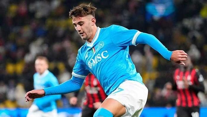 Trabzonspor'a bomba transfer önerisi! Salah sonrası bir yıldız daha 3 trabzonspora bomba transfer onerisi salah sonrasi bir yildiz daha 1