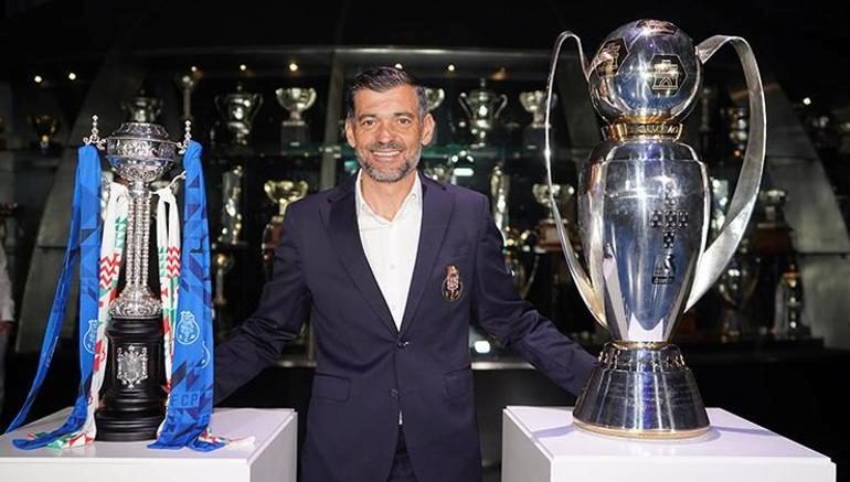 Trabzonspor'dan Conte bombası! Listede ünlü isimler var 4 trabzonspordan conte bombasi listede unlu isimler var 2