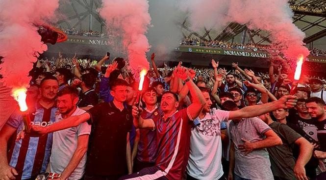 Trabzonspor'un yıldızı Mohammed Salah'a görkemli karşılama! 'Böylesini birinci kez görüyorum' 9 trabzonsporun yildizi mohammed salaha gorkemli karsilama boylesini birinci kez goruyorum 7