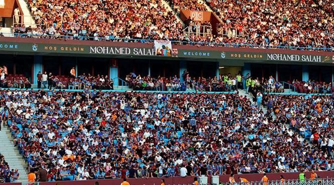 Trabzonspor'un yıldızı Mohammed Salah'a görkemli tören! 'Bize yer yer Trabzon' 10 trabzonsporun yildizi mohammed salaha gorkemli toren bize yer yer trabzon 8 QMQJH6y2