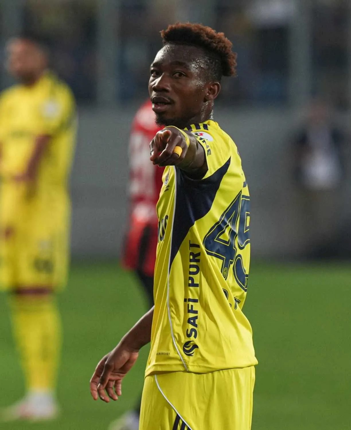 transfer haberi dorgeles nene fenerbahceden ayriliyor yeni adresi 4