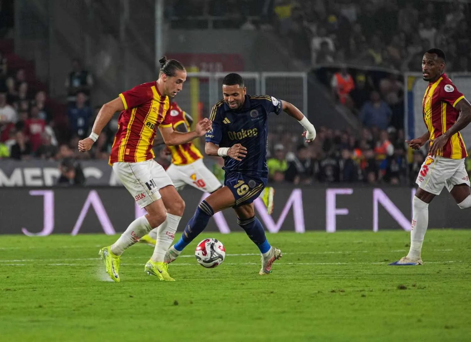 TRANSFER HABERİ: Galatasaray'dan Göztepe'ye flaş takas teklifi! Arda Okan Kurtulan'a karşılık... 5 transfer haberi galatasaraydan goztepeye flas takas teklifi arda okan kurtulana karsilik 3 J3UHhK4I