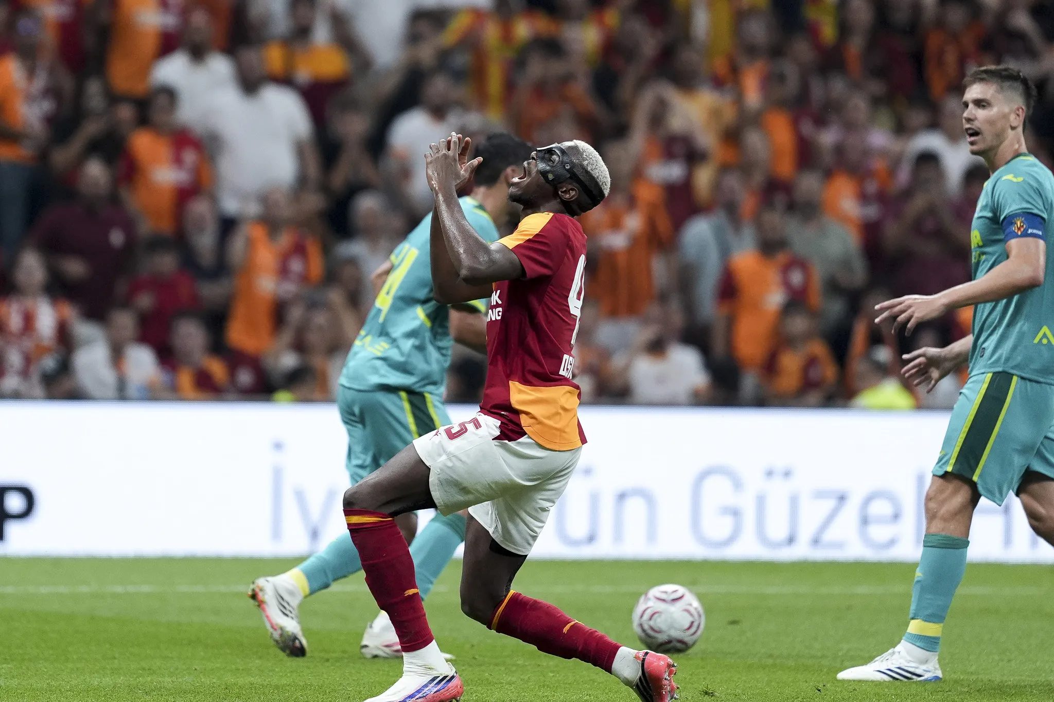 TRANSFER HABERİ: Victor Osimhen için Galatasaray'a inanılmaz teklif! Alman basını duyurdu 9 transfer haberi victor osimhen icin galatasaraya inanilmaz teklif alman basini duyurdu 7 I61da19N