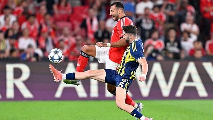 Transfer telefonu! Fenerbahçe'de santrfor transferinde her şey Kerem Aktürkoğlu'na bağlı: Resmi açıklama geldi 8 transfer telefonu fenerbahcede santrfor transferinde her sey kerem akturkogluna bagli resmi aciklama geldi 6 C26Jb8sH