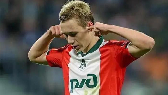 Transferde keyifli son çok yakın! Galatasaray Batrakov'u bitiriyor 4 transferde keyifli son cok yakin galatasaray batrakovu bitiriyor 2 BldVQtp6