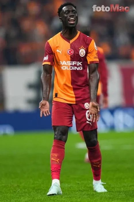 transferinden vazgectiler galatasarayli yildiz ile ilgili flas gelisme 5 UFyLedey