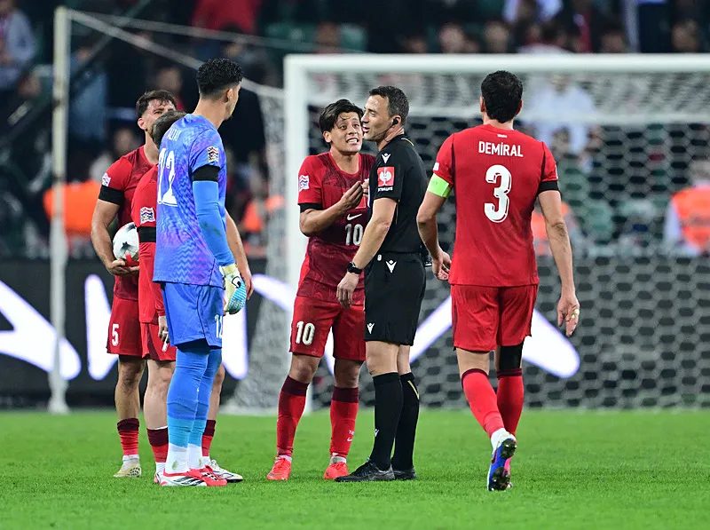 turkiye fransa maci sonrasi usta muelliflerden dikkat ceken sozler 16 aSw6ee3w