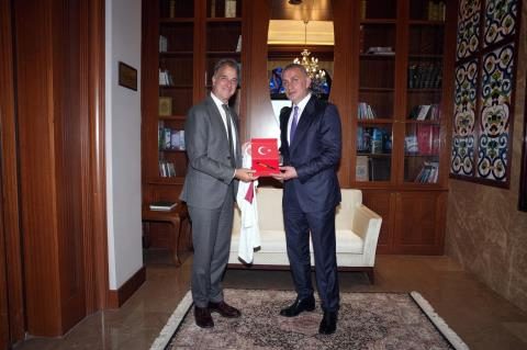 Türkiye - İtalya Resmi Maç Yemeği Düzenlendi 13 turkiye italya resmi mac yemegi duzenlendi 11 BiUI6AuC