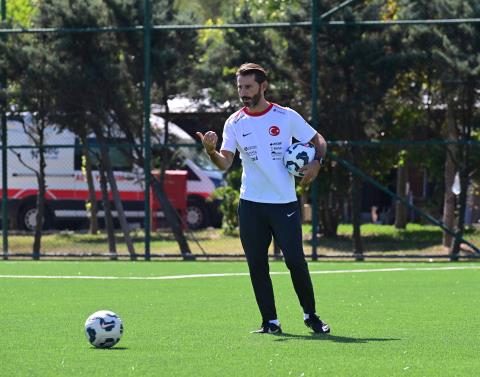 U15 Ulusal Takımımız, UEFA Gelişim Turnuvası Hazırlıklarına Riva'da Başladı 7 u15 ulusal takimimiz uefa gelisim turnuvasi hazirliklarina rivada basladi 5 IEh9NgdH