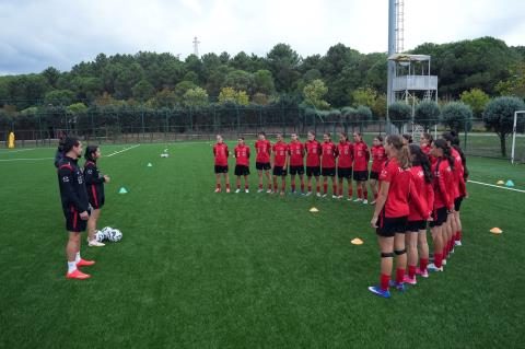 U17 Kız Ulusal Kadrosu'nun Hazırlık Kampı Devam Ediyor 5 u17 kiz ulusal kadrosunun hazirlik kampi devam ediyor 3 WURLwcSR