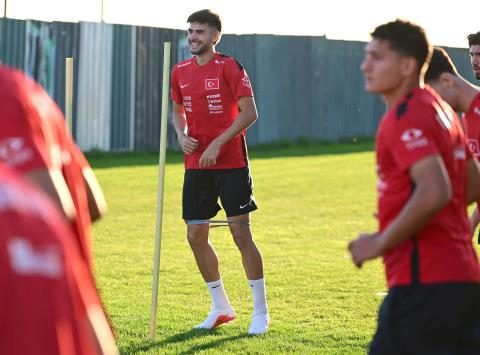 Ümit Ulusal Kadromuz, Ukrayna Maçı Hazırlıklarına İstanbul'da Başladı 14 umit ulusal kadromuz ukrayna maci hazirliklarina istanbulda basladi 12 TMGyI4X6