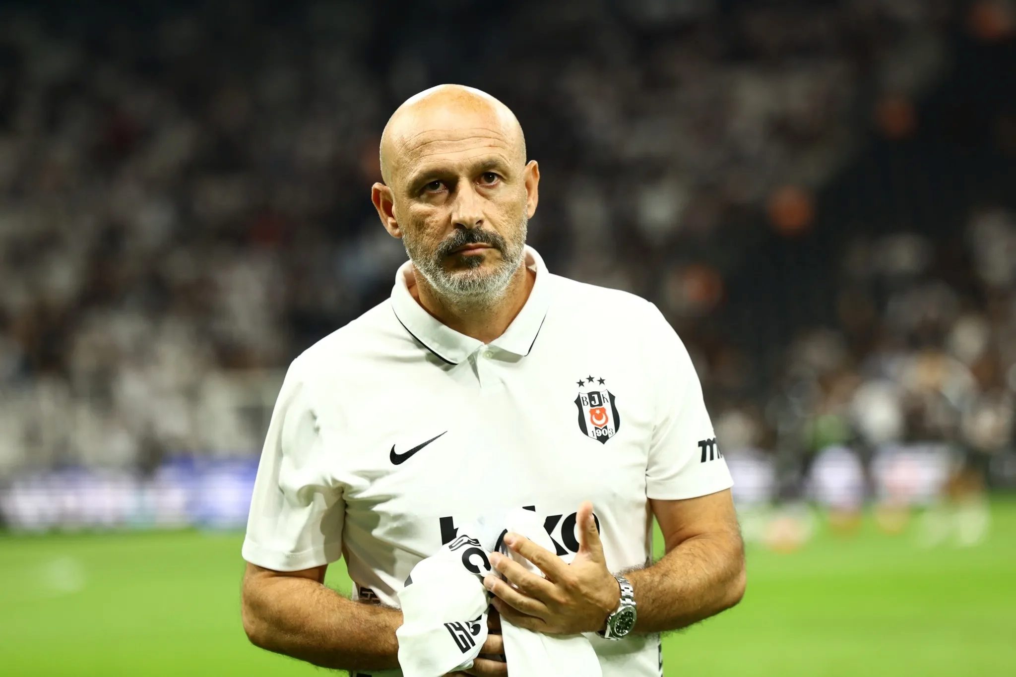 usta yazarlar super ligde geride kalan 5 haftayi yorumladi besiktas galatasaray yarisina donebilir 3 kTtaC91N