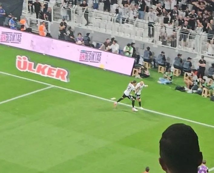 Vaclav Cerny'den tribünlere tekrar tepki! 2 vaclav cernyden tribunlere tekrar tepki 0 XdubbQgX