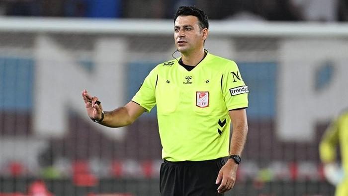 'Vasat bir hakem performansı' Süper Lig'de 2.haftanın hakem raporu! 'Maçın gidişatını direkt etkiledi' 9 vasat bir hakem performansi super ligde 2haftanin hakem raporu macin gidisatini direkt etkiledi 7 vtGY8zV1