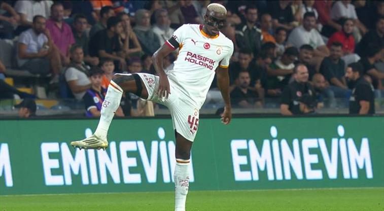 Victor Osimhen'den korkutan sakatlık! Devam edemedi 1 victor osimhenden korkutan sakatlik devam edemedi fNULqiZC