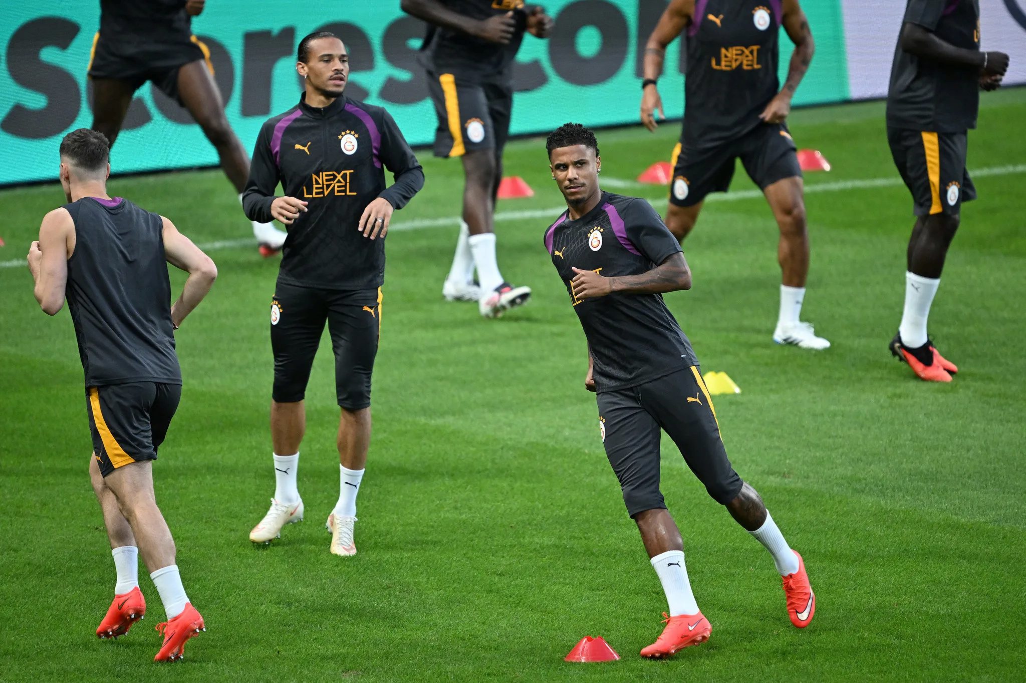 Victor Osimhen'den Sporting maçı öncesi flaş hamle! O isimle şahsen görüştü ve... 2 victor osimhenden sporting maci oncesi flas hamle o isimle sahsen gorustu ve 0 HXfY2vXt
