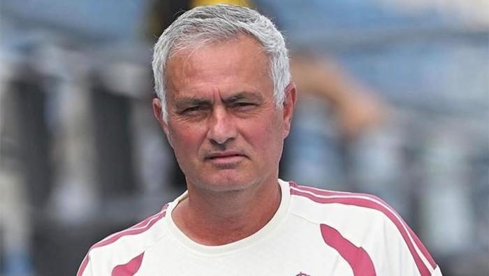 Yan Diomande: 'Jose Mourinho benimle konuşmak için sabah saat beşte kalktı!' 3 yan diomande jose mourinho benimle konusmak icin sabah saat beste kalkti 1 G4hG7wI2