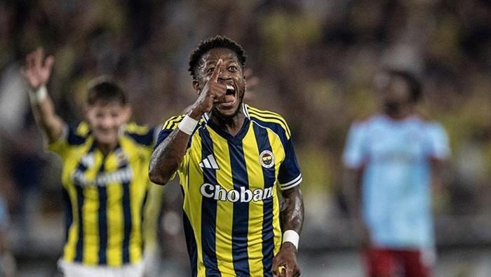 Yıldız oyuncu Sturm Graz maçının akabinde Fenerbahçe'den ayrılıyor! Eşyalarını topladı 6 yildiz oyuncu sturm graz macinin akabinde fenerbahceden ayriliyor esyalarini topladi 4 MKFMXiUU